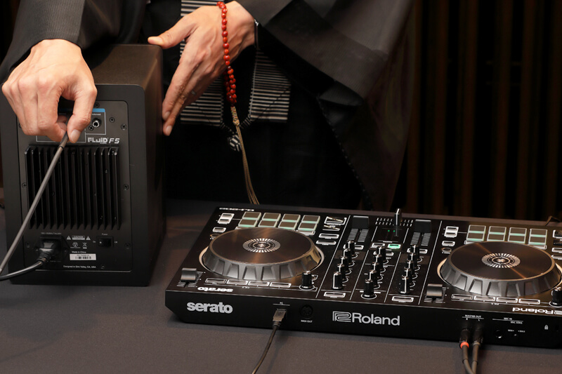 Roland DJ-202セットアップ手順 | Roland