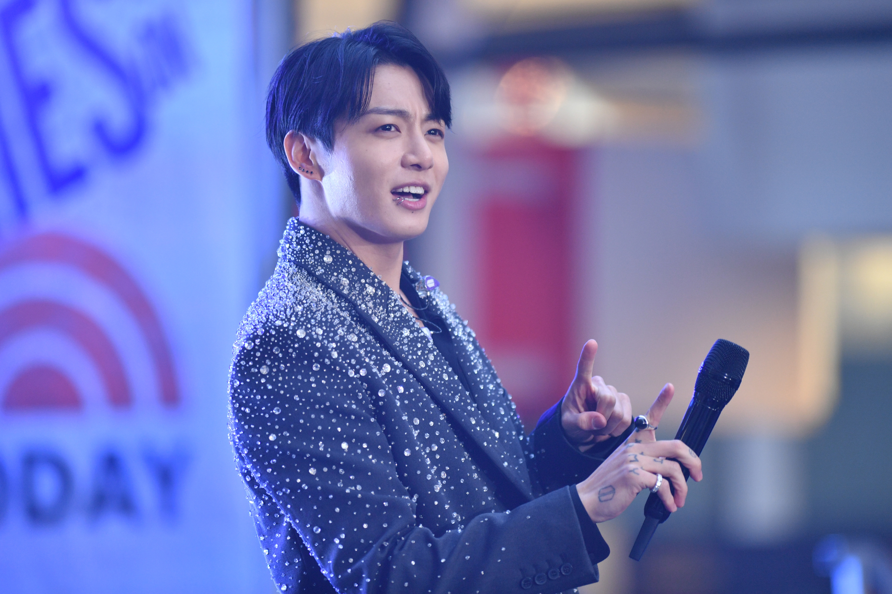 Jung Kook Pop-Up Exhibit 'Golden: The Moments' Los Angeles Tickets