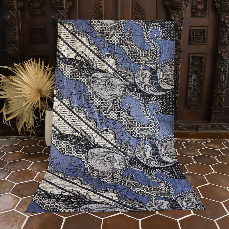 バティック（ジャワ更紗・プリント・綿100%） (NRA941-17) Rosily