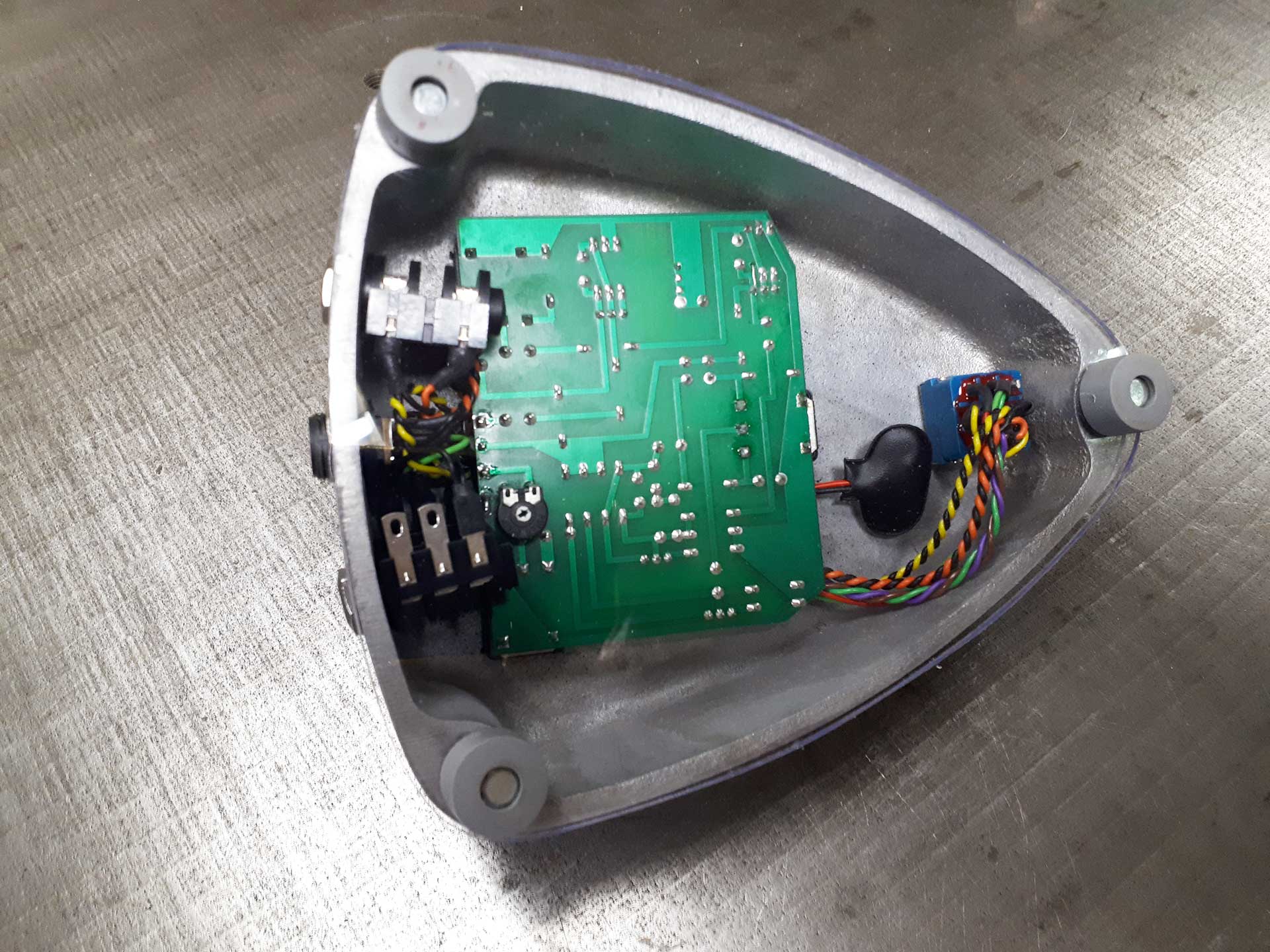 Roadrunner Supersonic Fuzz - Roadrunner Guitars