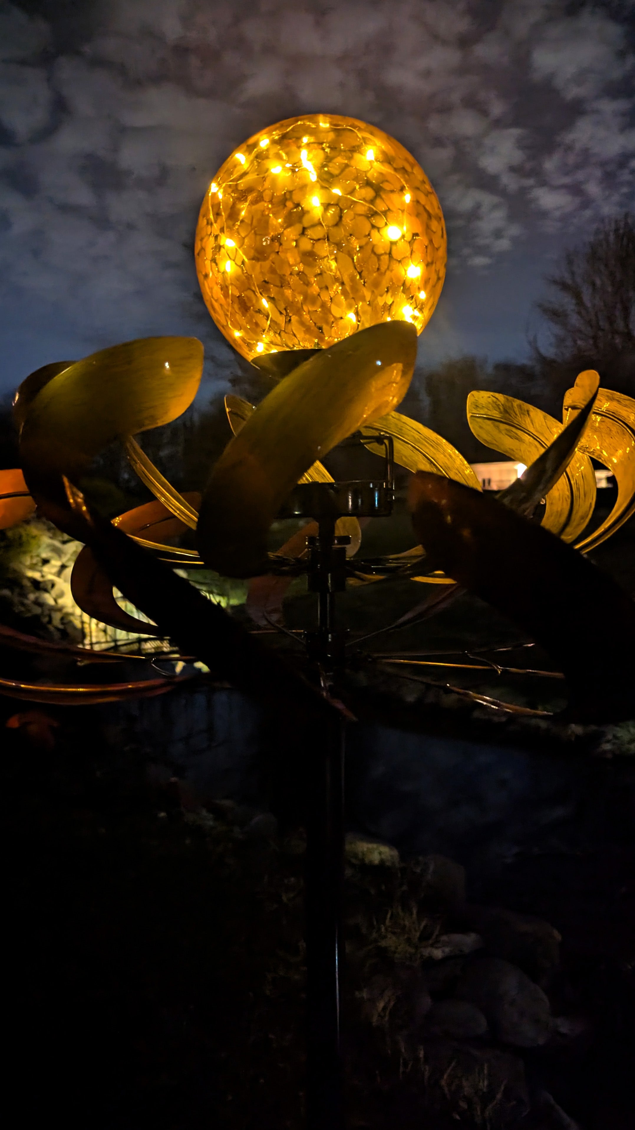 Golden Orb Solar Gazing Ball - Wind Sculpture Spinner – Robin's Nest