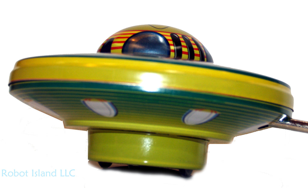 Flying Saucer Neptune UFO Tin Windup X-99 - SALE! – Robot Island