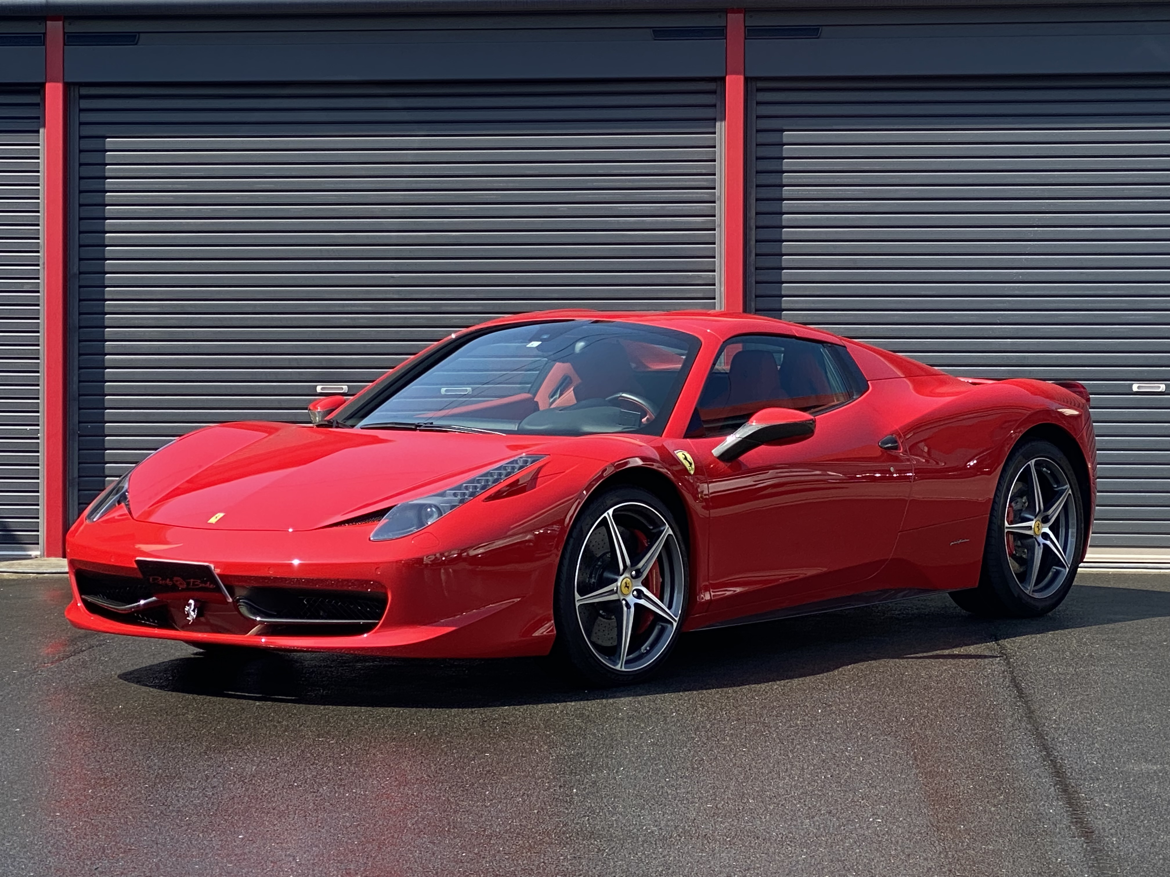 フェラーリ フェラーリ 458スパイダー F1 ディーラー車 左ハンドル