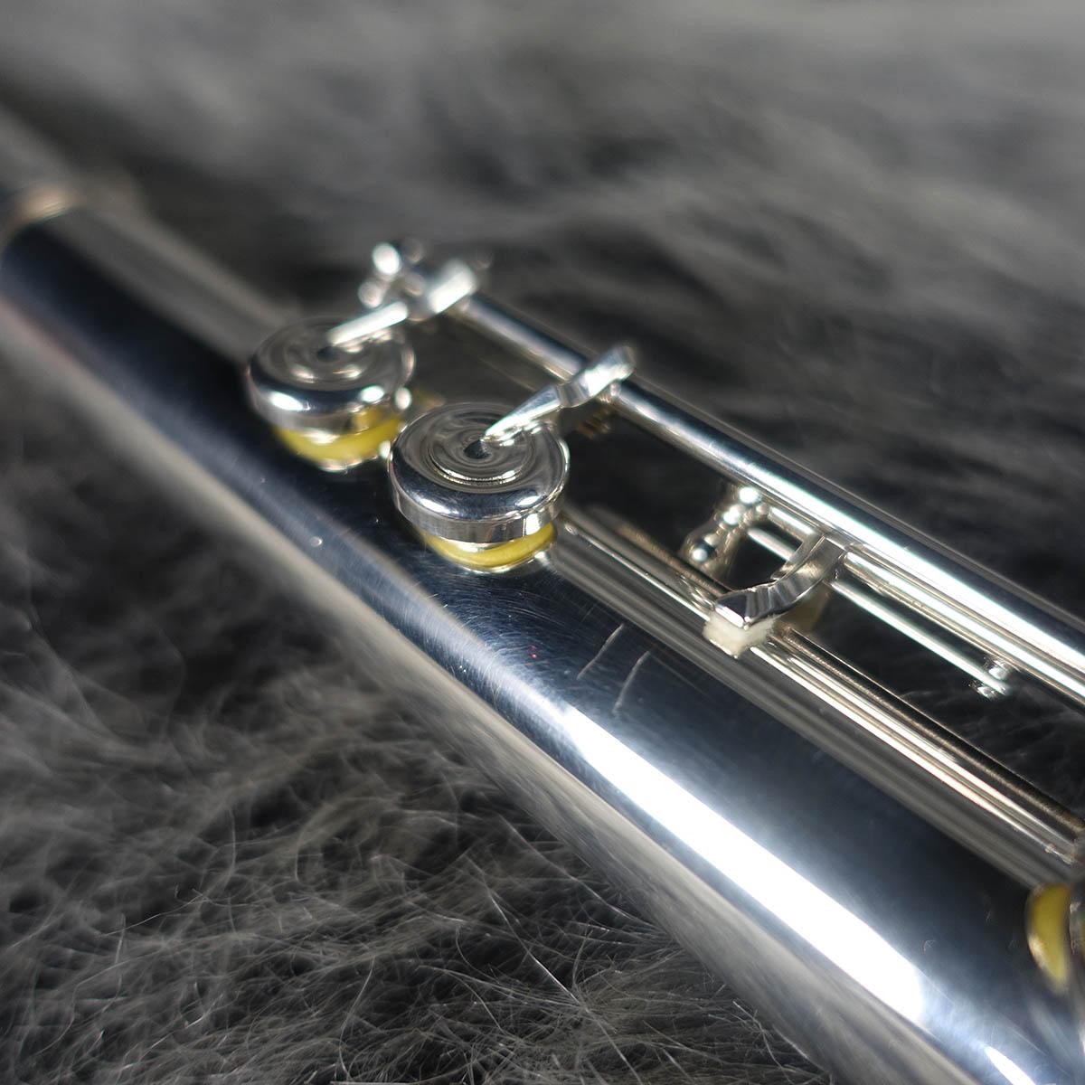 YAMAHA ヤマハ YFL 451 頭部管銀製 Eメカ フルート YAMAHA YFL-451 調整済み <ヤマハ>｜平野楽器 ロッキン オンラインストア