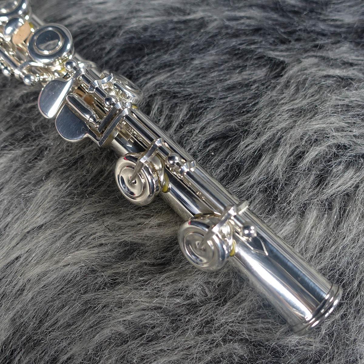 【美品・ケース付属】YAMAHA ヤマハ 頭部管銀製 フルート YFL-451 YAMAHA フルート YFL-451の買取・質預かり｜大阪の質屋マルカ