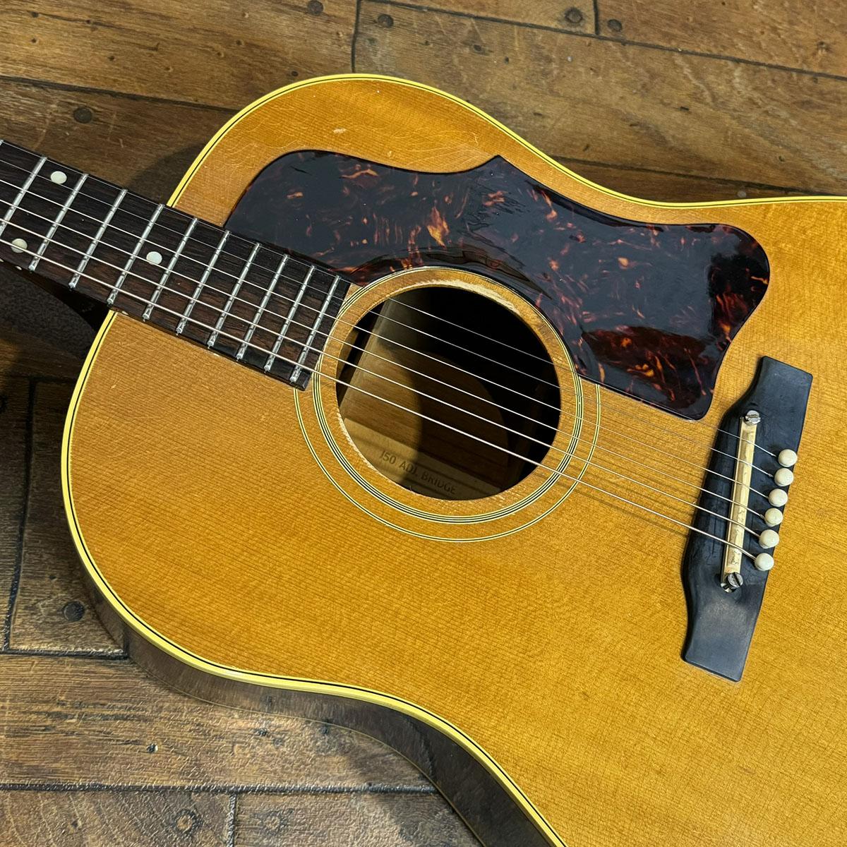 Gibson J-50 1963年製 ショップ保証書付　ギブソン Gibson J-50 ADJ|ドルフィンギターズ