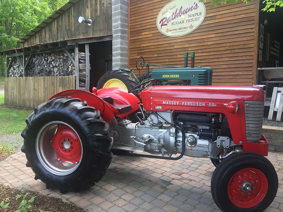 1959 Massey Ferguson 50 - Rathbun's Maple