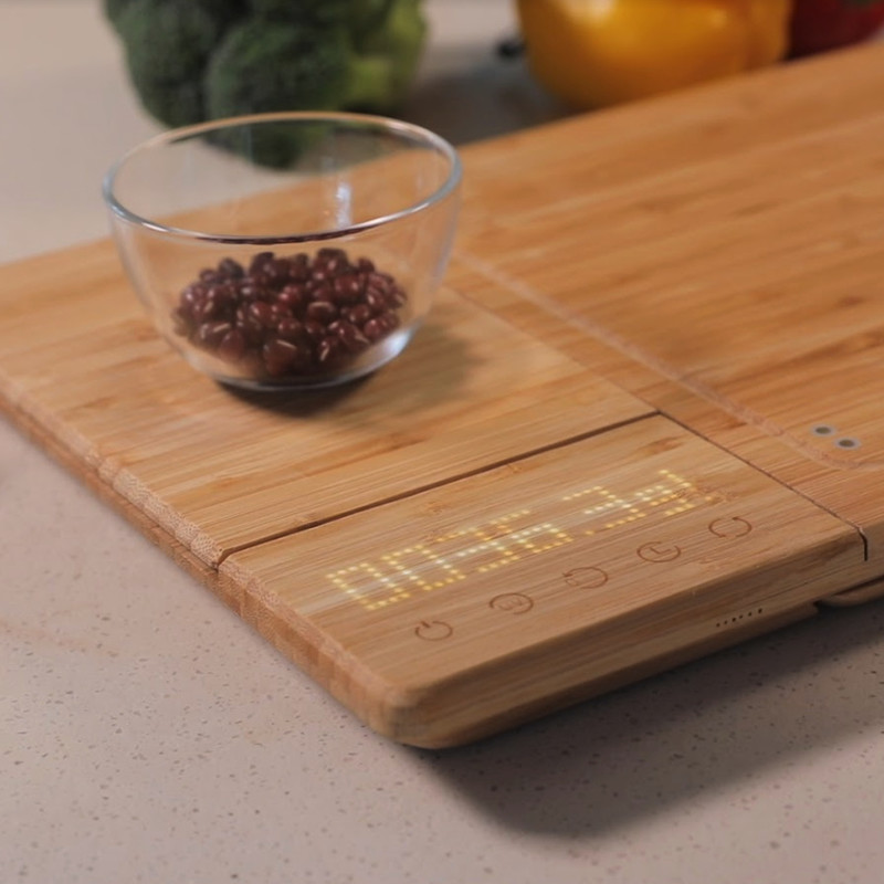 ChopBox｜5つのキッチンツールを搭載したスマートカッティングボード