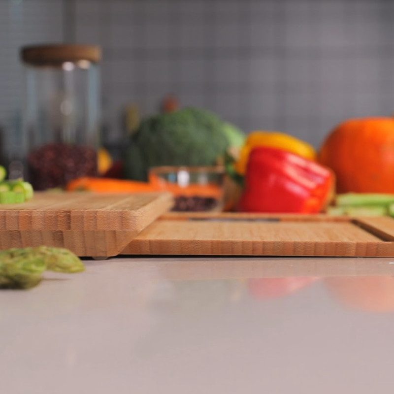 ChopBox｜5つのキッチンツールを搭載したスマートカッティングボード