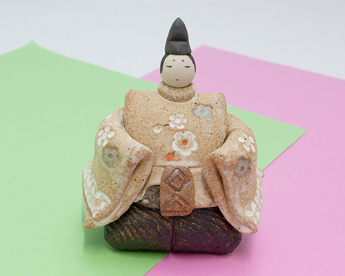 楽天市場】滝上真由美作 陶雛人形 春水 黒台付き 陶人形作家 陶器