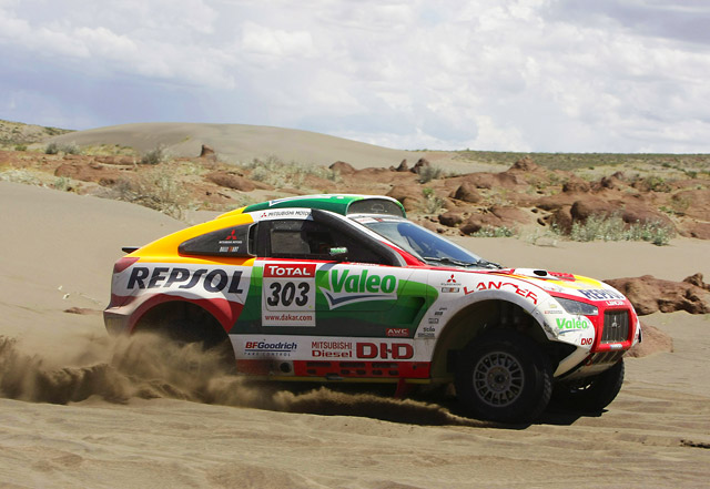 レーシングランサー健在 2010年ダカールラリーにプライベーター5台が