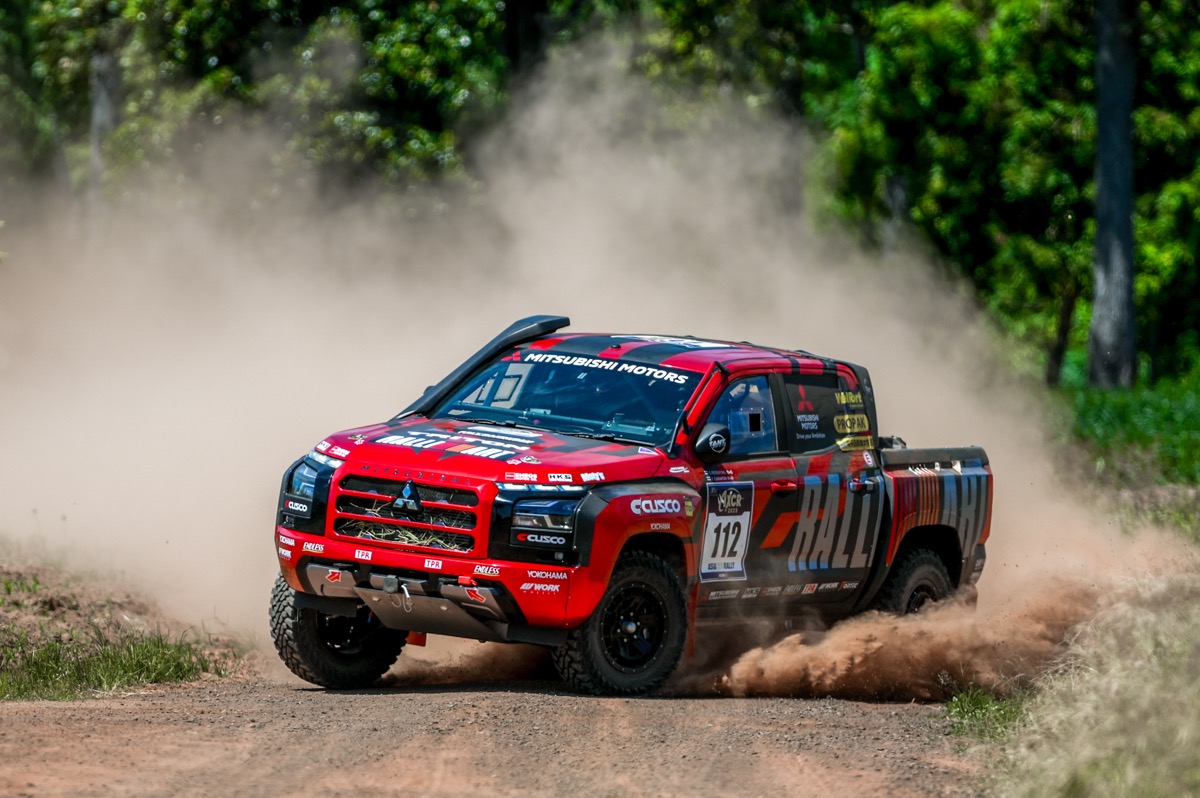 AXCR2025：チーム三菱ラリーアートのチャヤポン・ヨーターが2番手