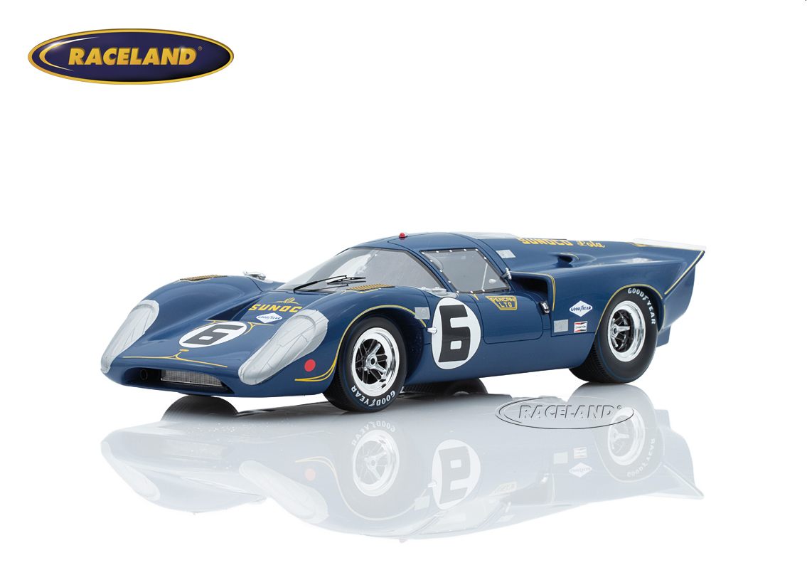 Lola T70 Mk3B GT Chevrolet Roger Penske Sunoco winner 24H Daytona
