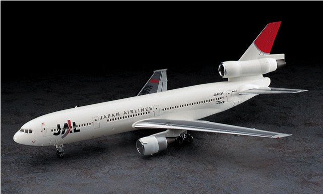 Hasegawa 10733 1/200 DC-10-40 Japan Airlines Scale Kit