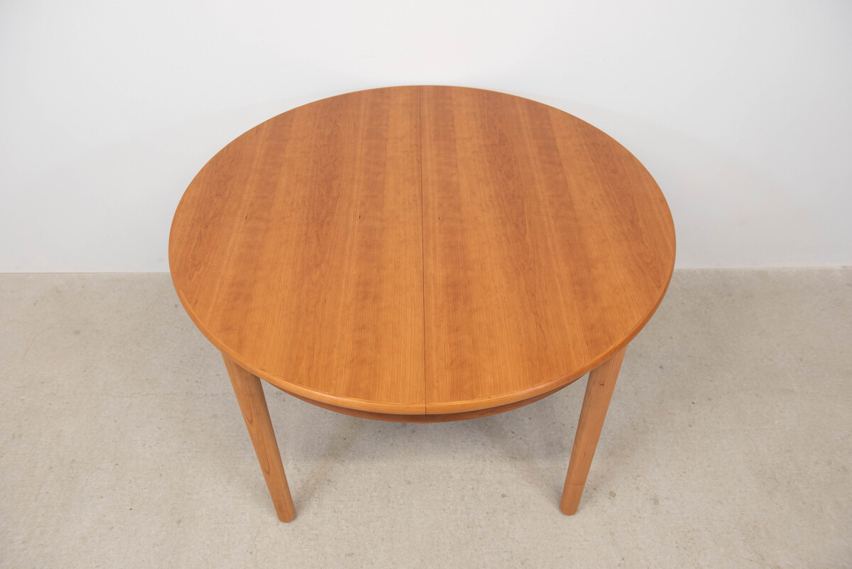 ダイニングテーブル(Φ110) /ラウンドエクステンション/ブラック