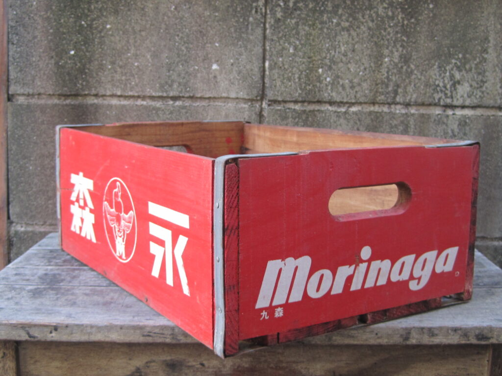 商品NO、B-121 森永牛乳木箱 赤 SOLDOUT | 骨董＆リサイクルショップ活