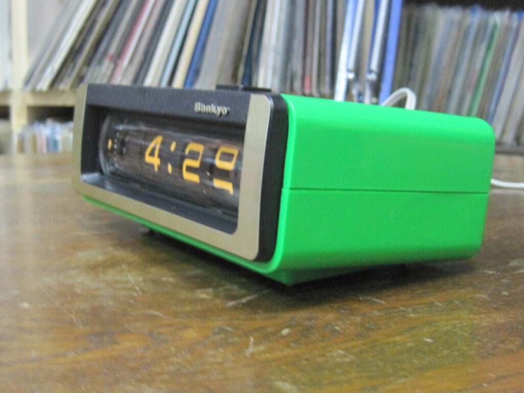 商品NO、K-335 Sankyo ザックス パタパタ時計 SOLDOUT | 骨董