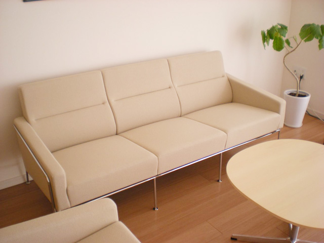 SERIES3300™｜フリッツハンセン ストア 大阪 /（株）KEIZO