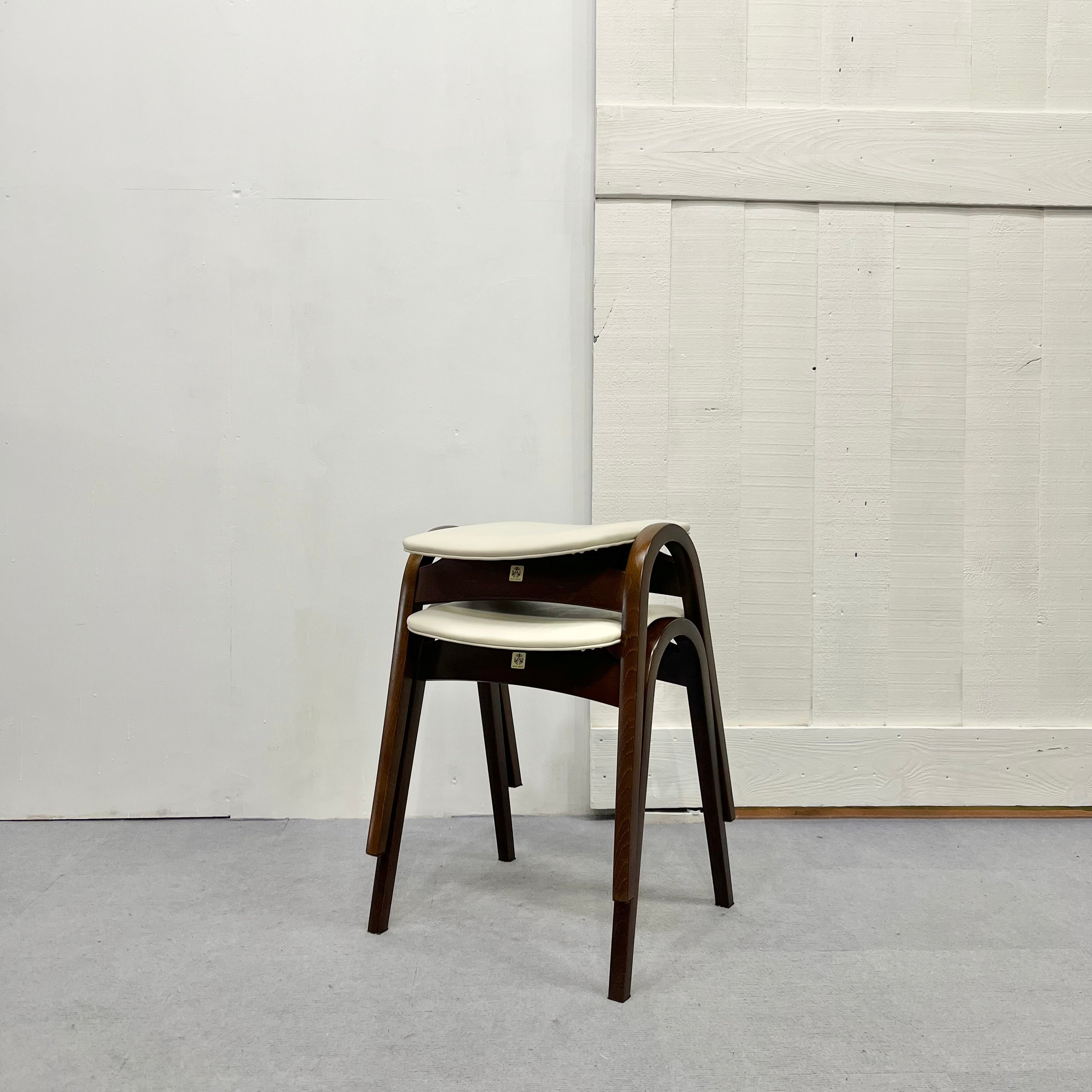 秋田木工 No.202 スタッキングスツール 剣持勇 コンパクトチェア ホワイト