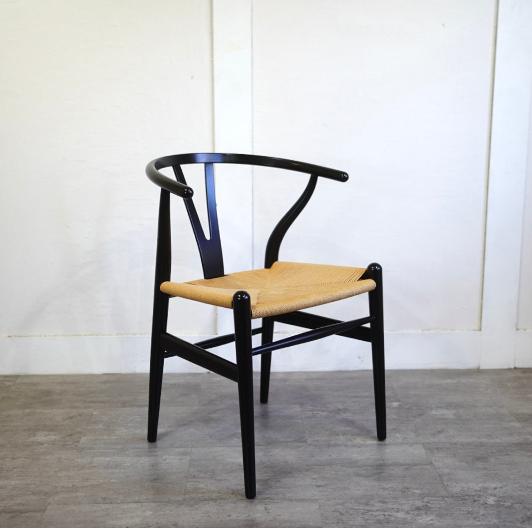 Carl Hansen & Søn（カール・ハンセン＆サン）