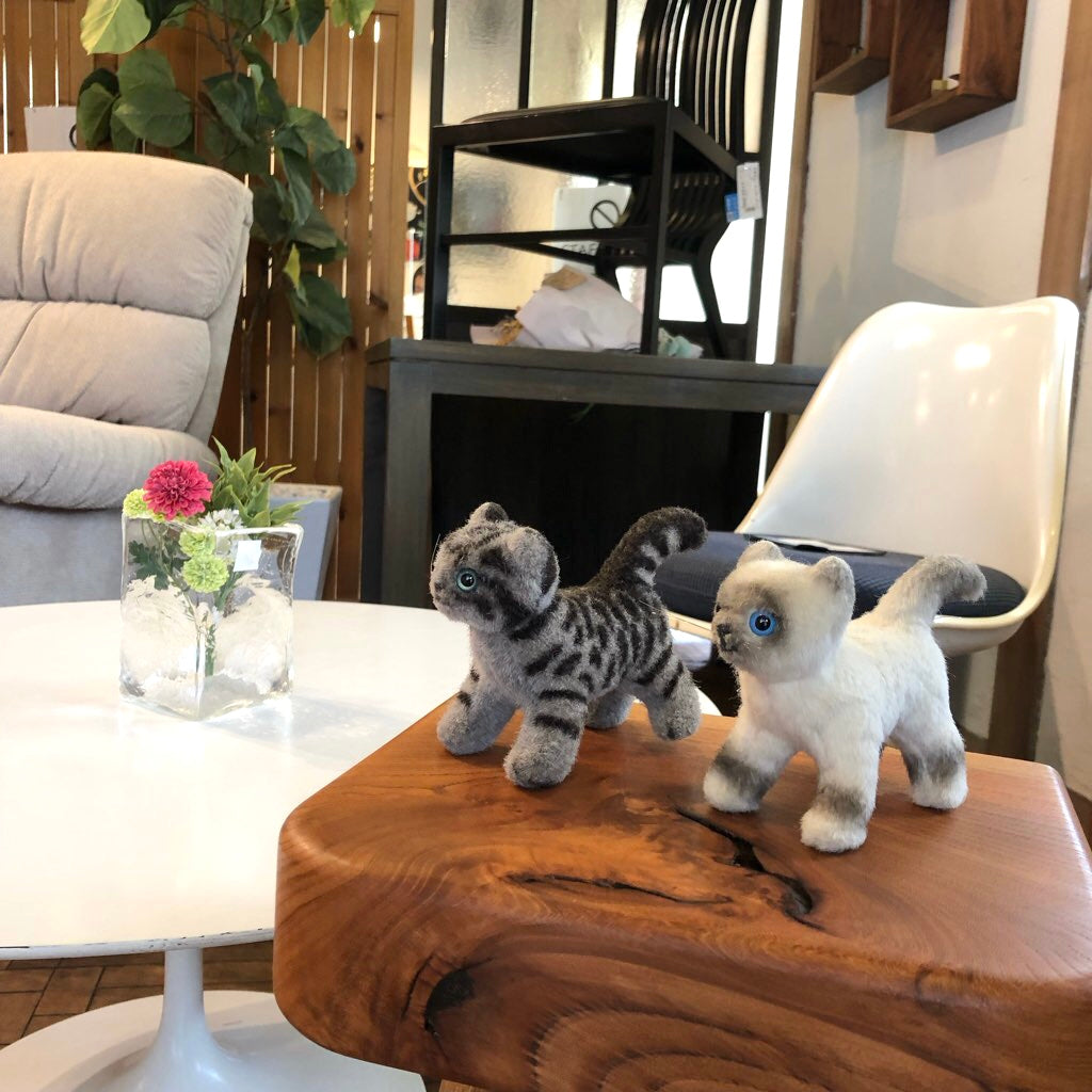 ケーセン / KOESEN マスコット バーマンの子 シャム猫 ぬいぐるみ