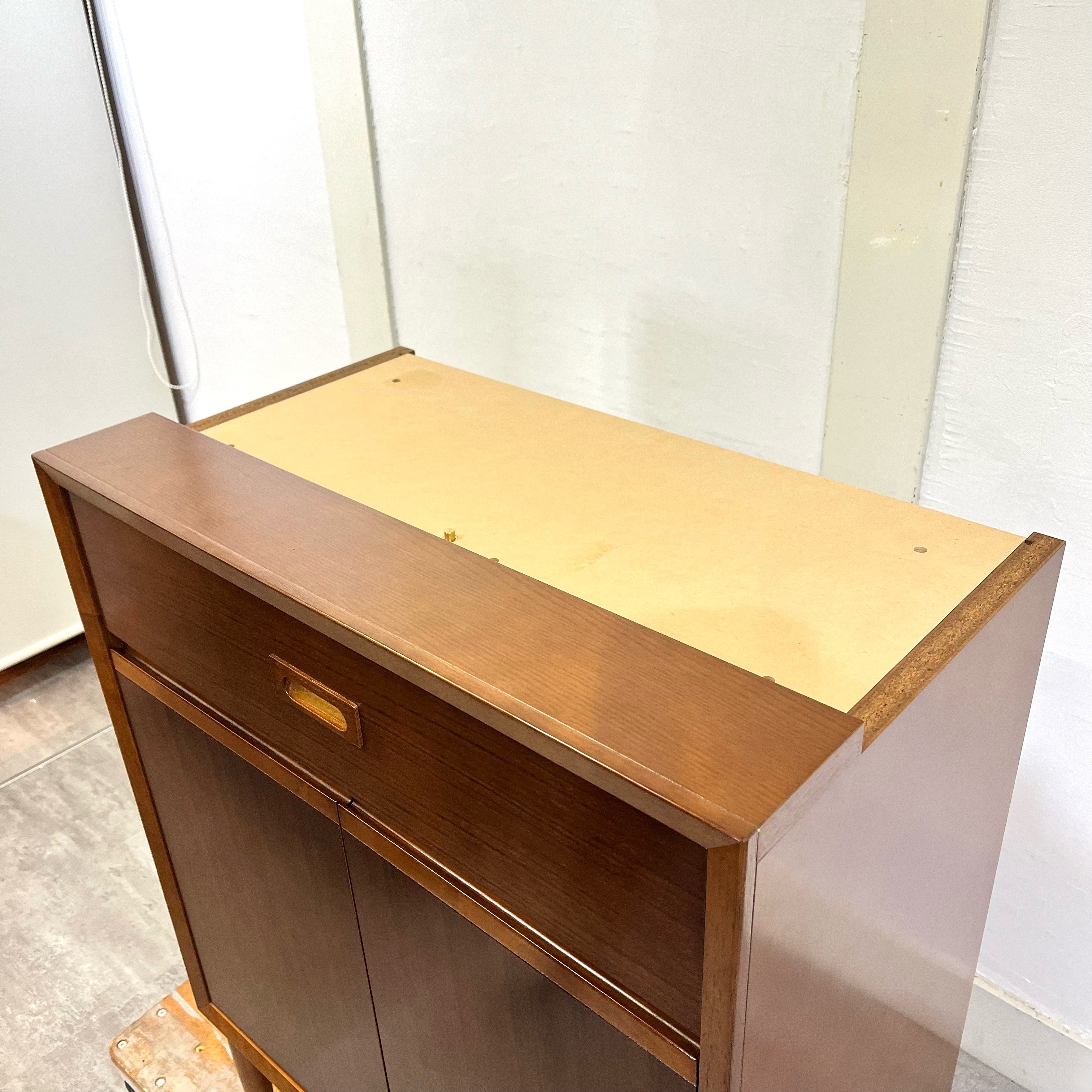 カリモク60 オープントップキャビネット 収納棚 ハイボード 中古 本棚