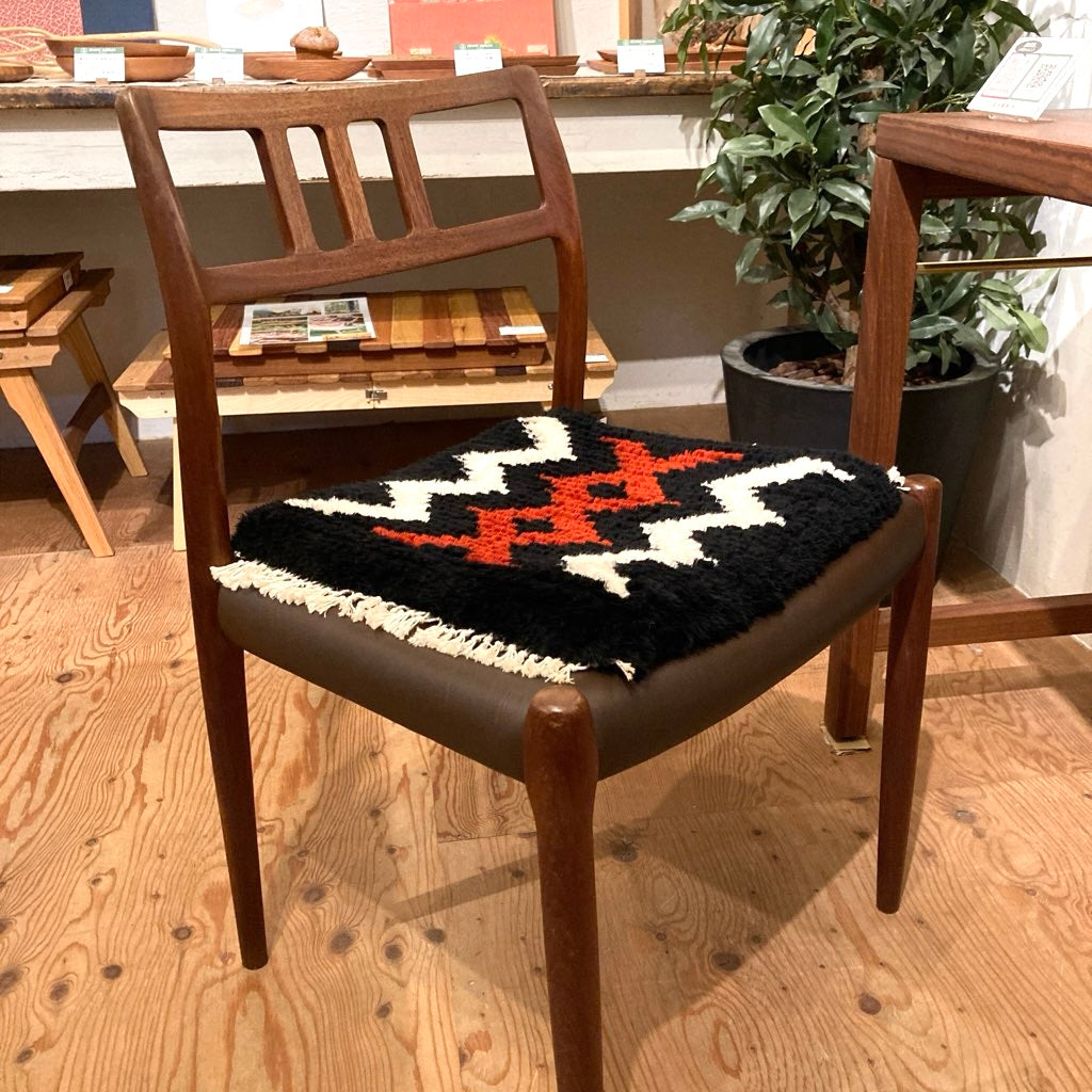 倉敷本染手織研究所 ノッティングウール 椅子敷き クッションパッド