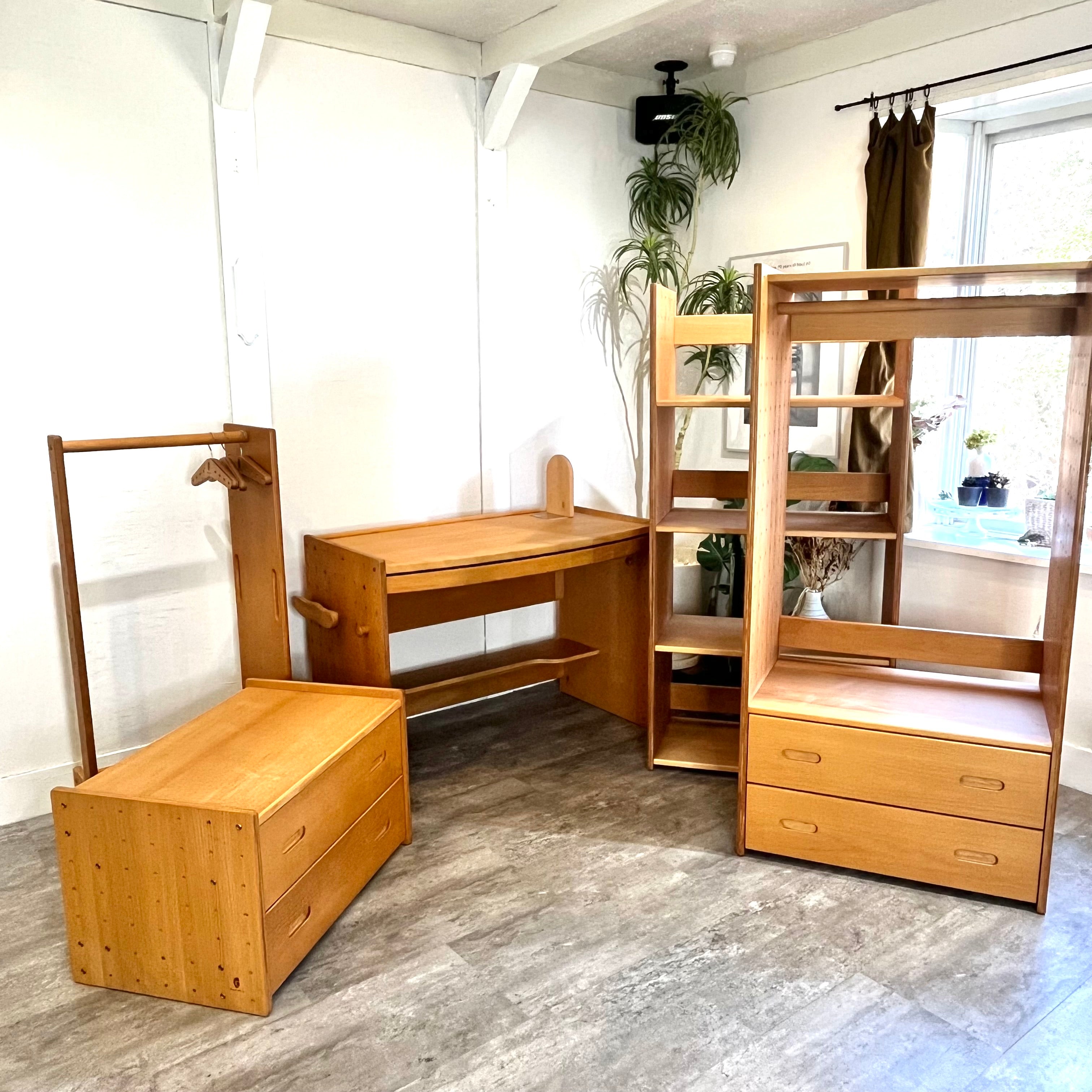 フォルミオ / Formio シェルフ 収納 阿久津雄一 本棚 オープンシェルフ