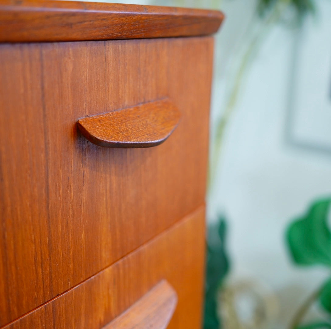 チーク材 チェスト 北欧ヴィンテージ 整理ダンス 箪笥 収納 シンプル