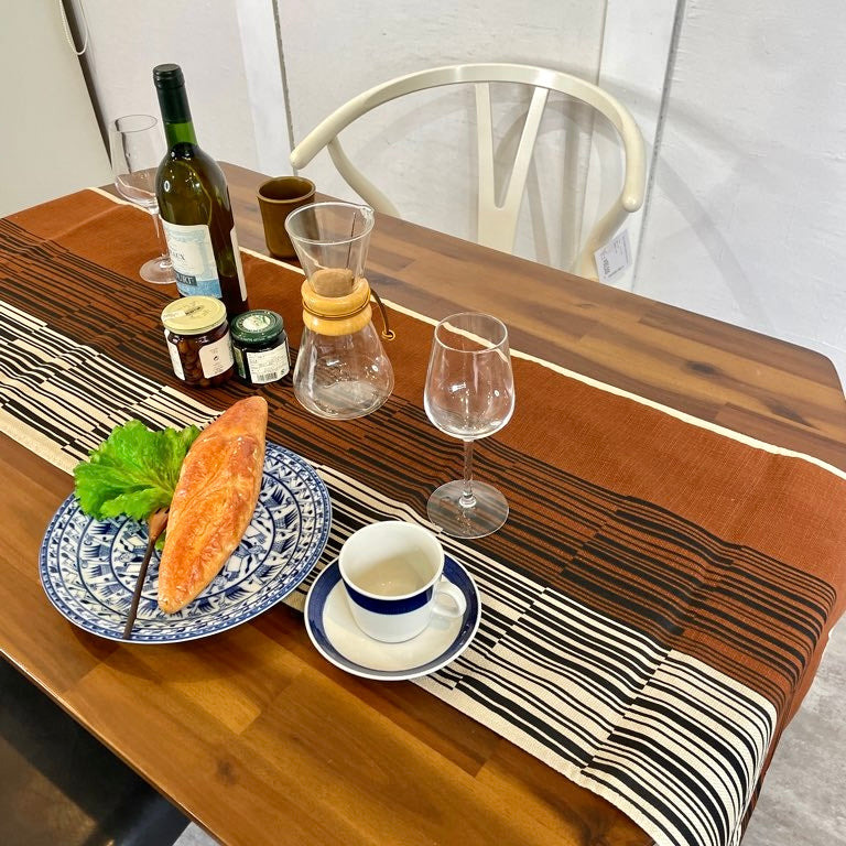 ウニコ/unico スウェラ/SWELLA ダイニングテーブル W1200 アカシア材 中古