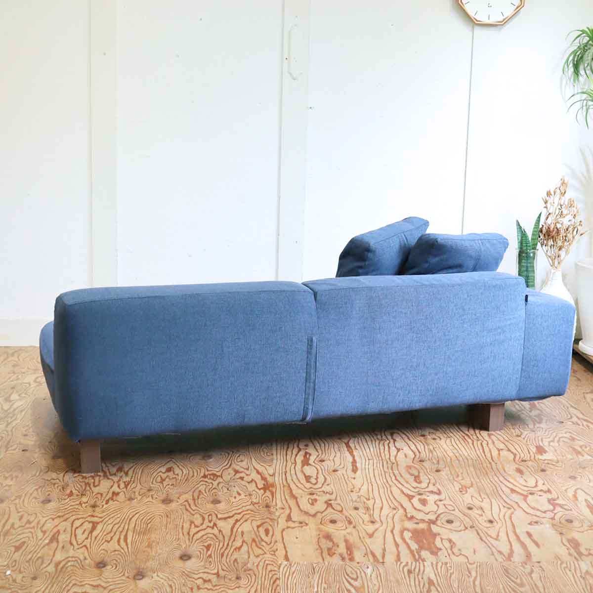 ノイエス / NOYES デシベル / Decibel C4 ワイド 3人掛け 片ひじ