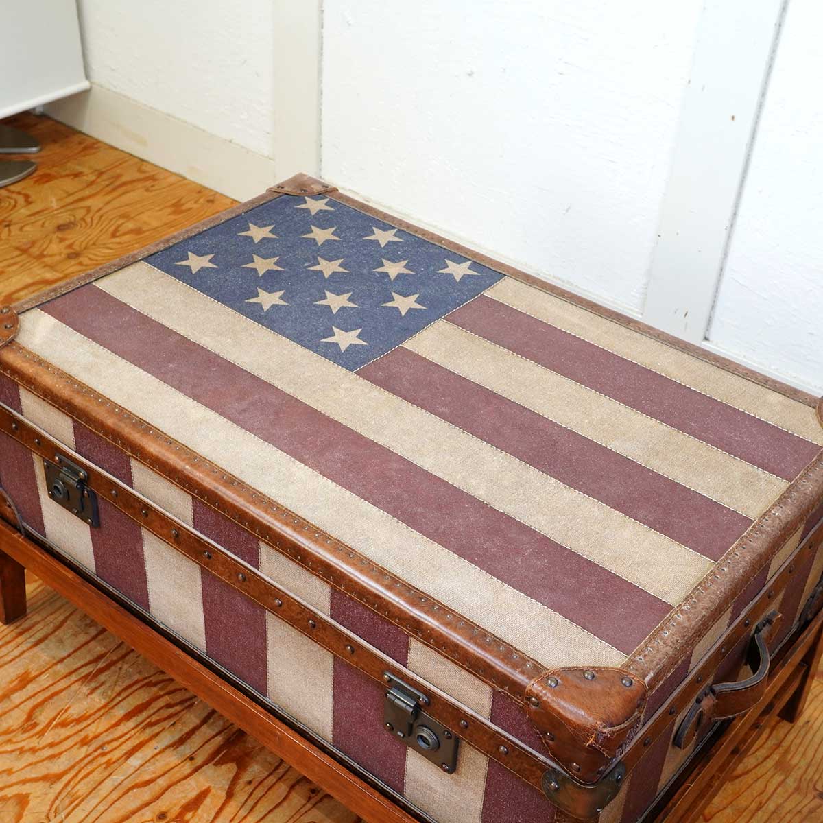 ハロ / HALO ワトソンミディアム トランク テーブル 中古 アメリカ