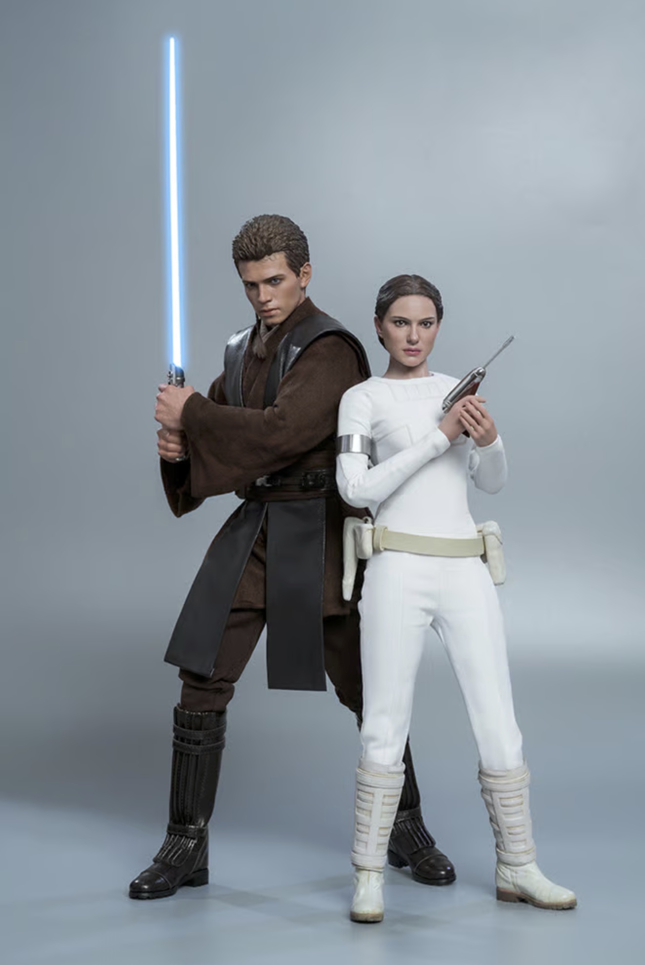 Rebelscum.com: New AOTC Anakin Skywalker & Padme Amidala From Hot Toys