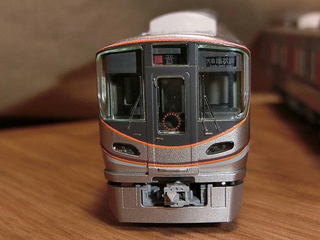 TOMIX 323系 入線 | でたとこ暮らしのホームページ