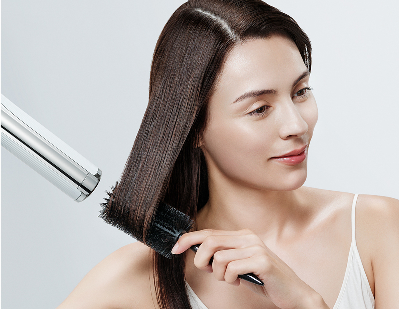 リファロールブラシ - ReFa ROLL BRUSH | 商品情報 | ReFa（リファ