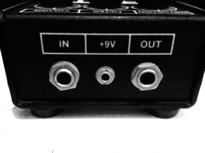 愛用者が多いディストーションエフェクター『RROCO RAT』 | リフレクト