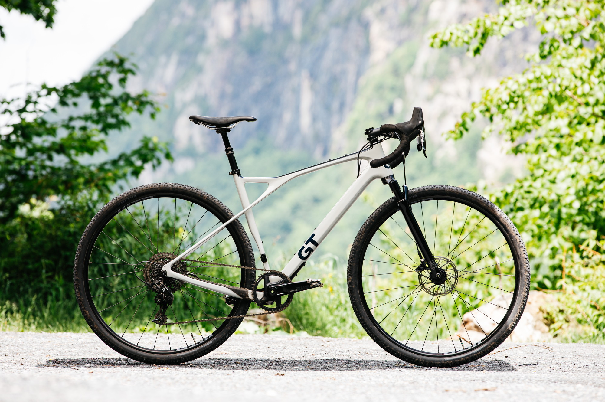 GT フルサスペンションMTB「ZASKAR FS」、グラベルバイク「GRADE」の新