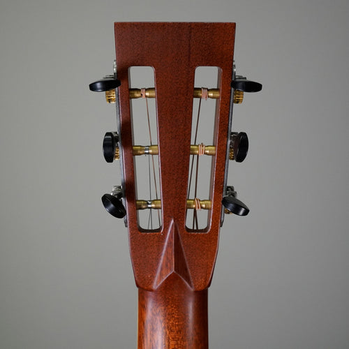 2004 Larrivee SD-50 12-Fret Sloped Shoulder Dreadnought Acoustic Guita