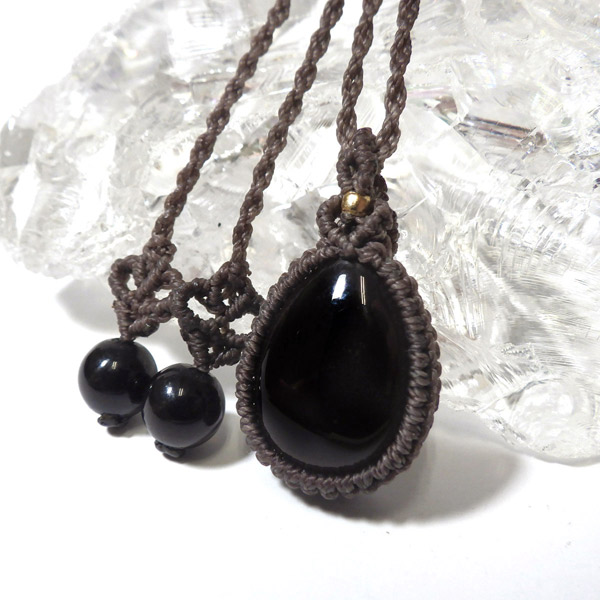 岡山のパワーストーン、風水・開運グッズのお店 龍祥本舗 / TOPページ