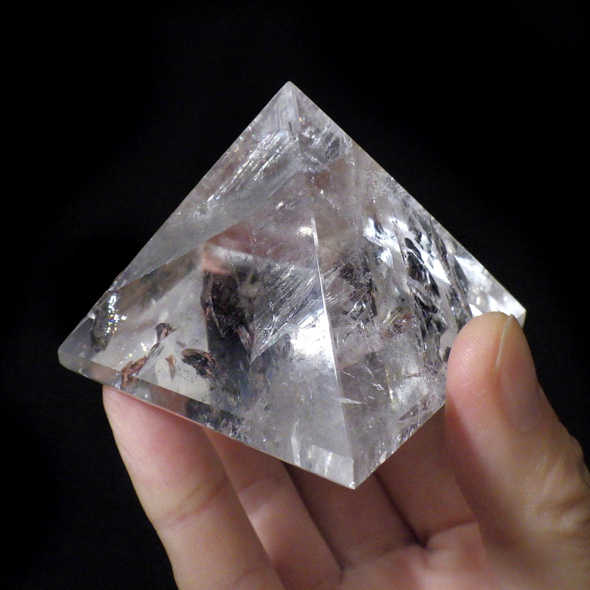 岡山のパワーストーン、風水・開運グッズのお店 龍祥本舗 / レムリアン