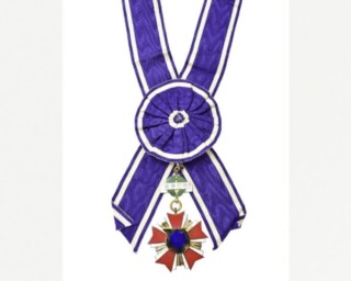 勲三等旭日中授章 買取価格相場｜骨董品買取 緑和堂