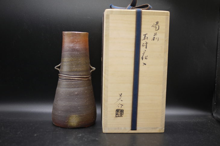 大阪市のお客様より、金重晃介作 『備前焼 耳付花入』 ｜骨董品買取 緑和堂
