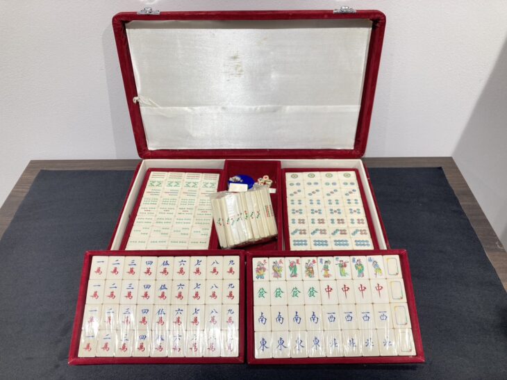 象牙製麻雀パイ ｜骨董品買取 緑和堂