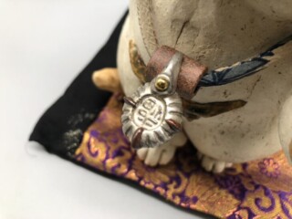 吉田一也 作 『どら招き猫』 ｜骨董品買取 緑和堂