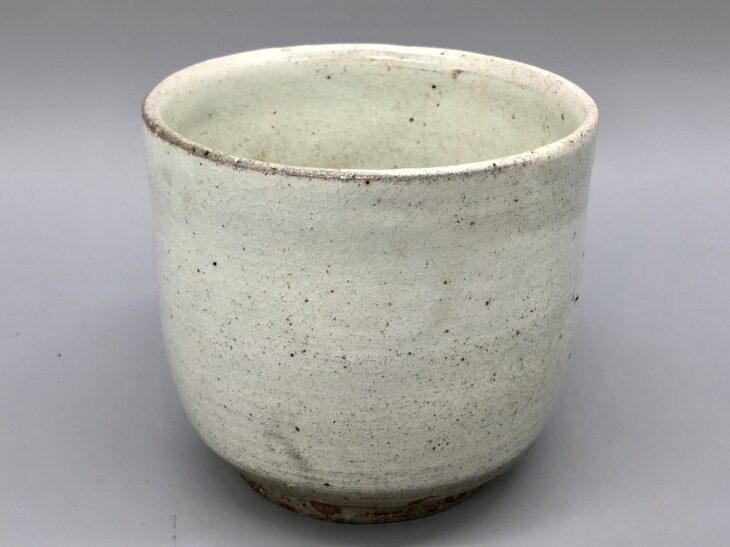 小林東五 作 『粉引 湯呑』 買取価格相場｜骨董品買取 緑和堂