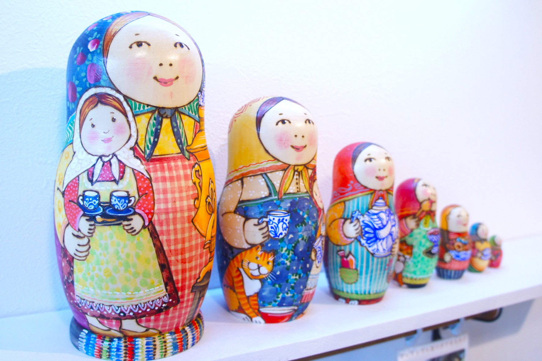 ドゥビニッチ作 BIG！ ウッドバーニング・マトリョーシカ 7ピース