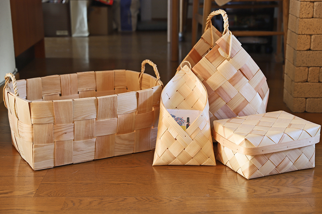 エストニア モミの木ストックかご｜北欧モダンデザイン広場