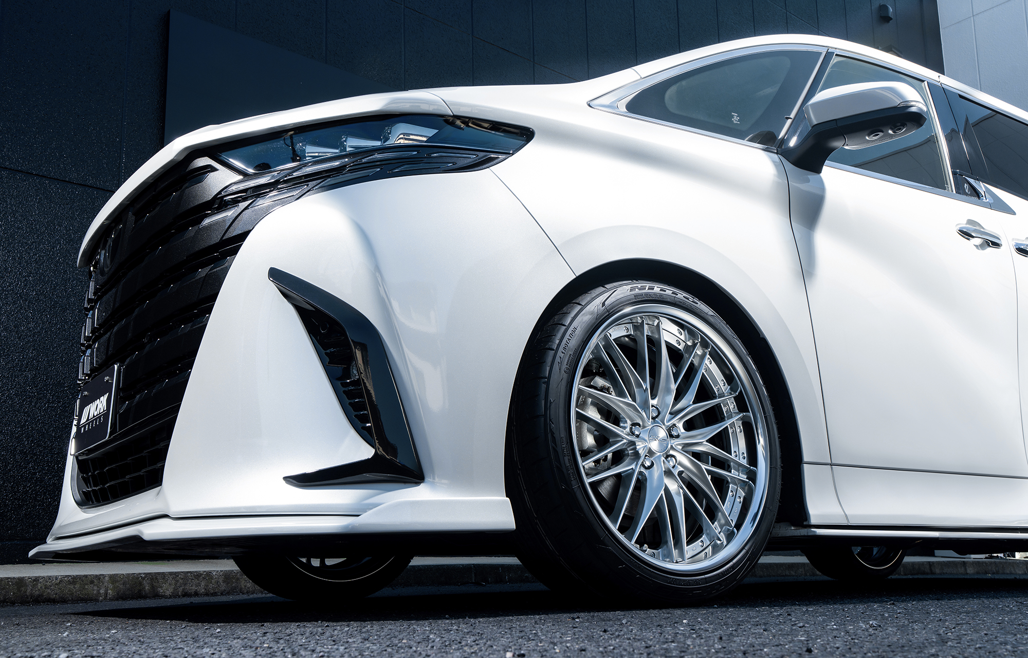 正統進化が生んだ、次世代メッシュ。SCHWERT QUELL 2 登場。WHEEL