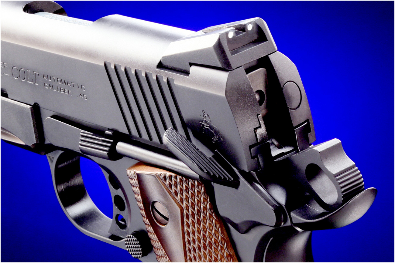 コルト社最新モデル「WA【コルト】コンバット・コマンダー レールガン