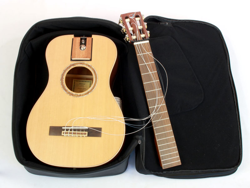 Journey Instruments OC520 折りたたみ トラベル・クラシックギター